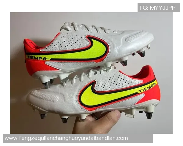 十大球星专属定制足球鞋盘点 打造属于自己的赛场传奇